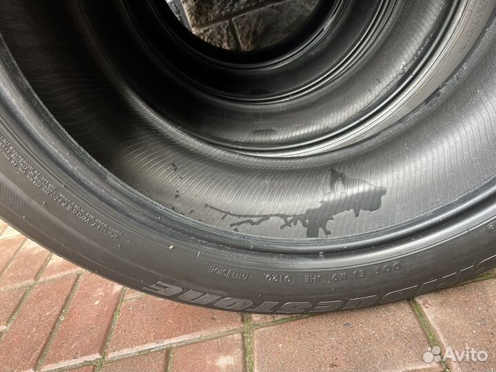 Bridgestone Dueler H/L 33A 235/55 R20 102V