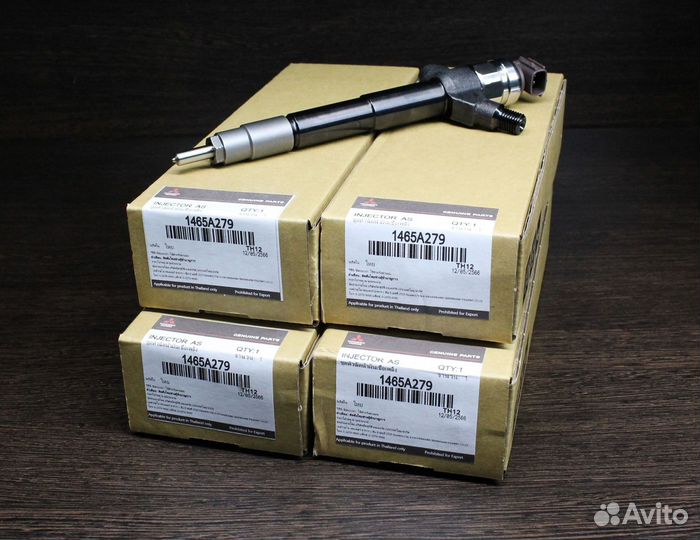 Форсунка топливная Denso 1465A279