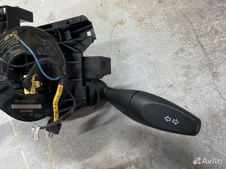 Переключатель подрулевой Ford Fusion 2006