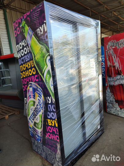 Вертикальная витрина в ассортименте