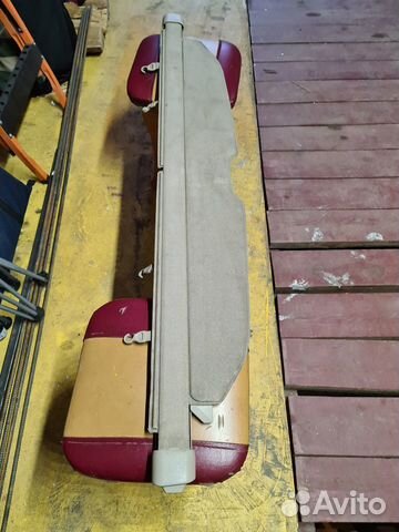 Toyota Gaia шторка багажника