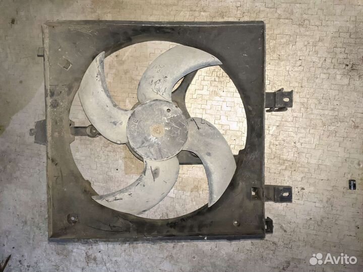 Вентилятор радиатора Nissan primera p11 p11e