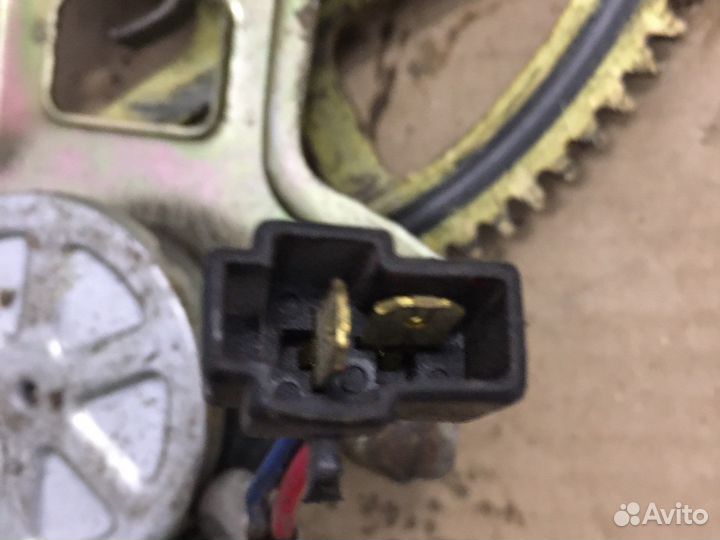 Стеклоподъемник передний Geely MK (2742)