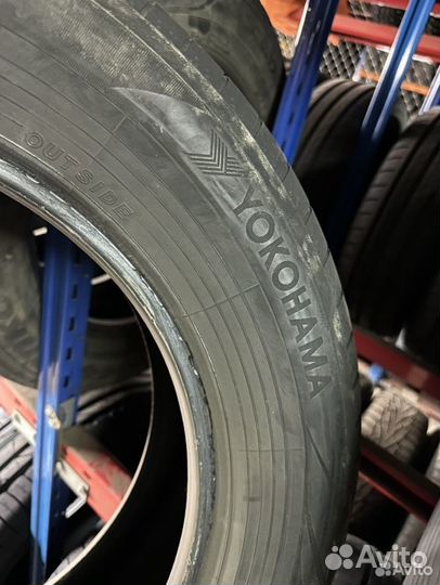 Yokohama BluEarth AE50 215/65 R17 99