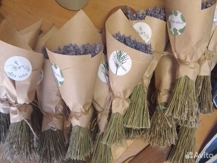 Букетики сухо цвета лаванды к празднику