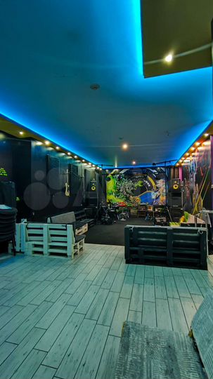 Свободного назначения, 90 м²