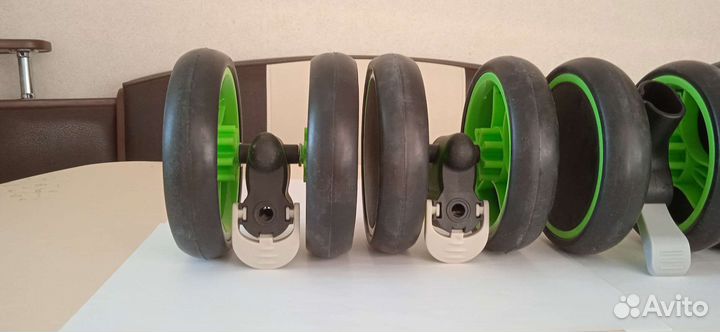 Колёса для прогулочной коляски