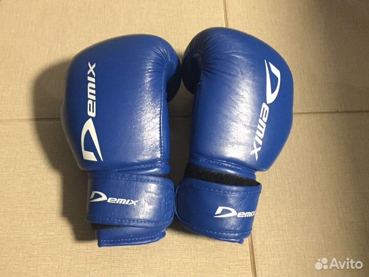 Боксерские перчатки 6 oz