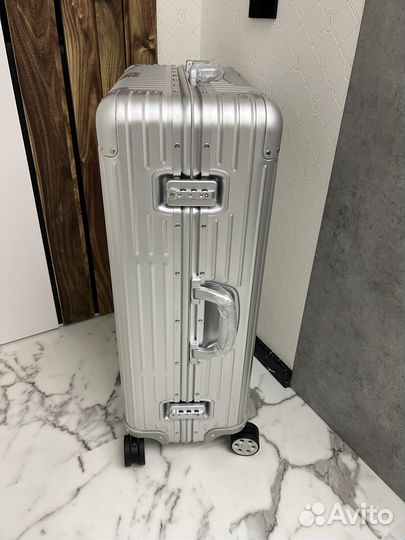 Алюминиевый чемодан Rimowa Original