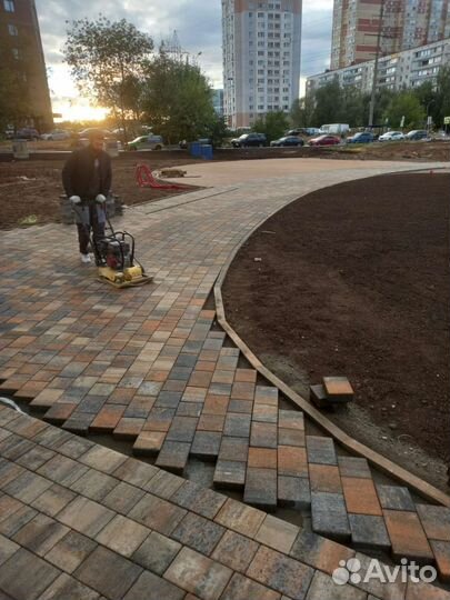 Укладка тротуарной плитки