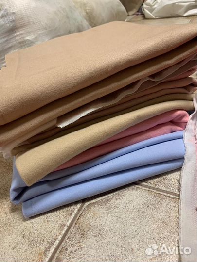 Ткань пальтовая разного вида лоскут