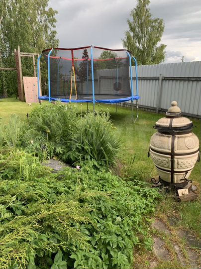 Коттедж 250 м² на участке 15 сот.