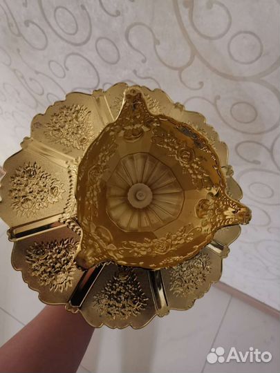 Этажерка трехярусная золото с перламутром