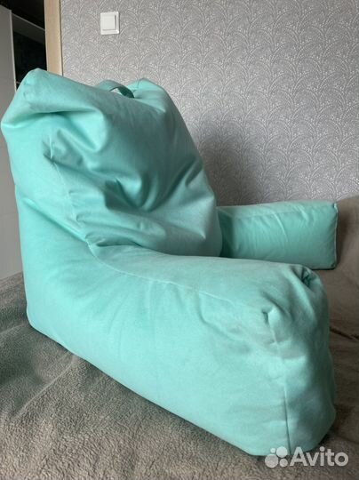 Кресло подушка с подлокотниками