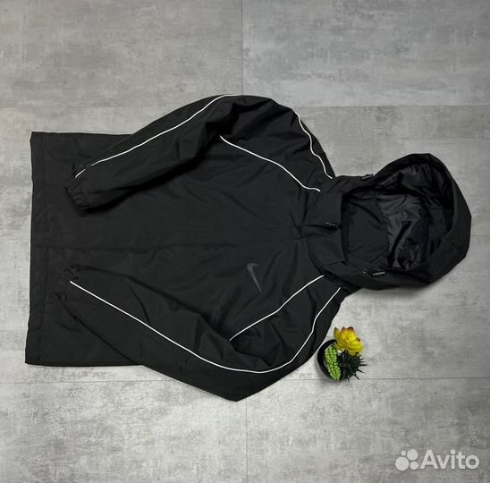 Куртка мужская Nike