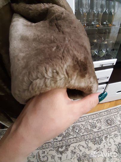 Шуба мутоновая 52 р