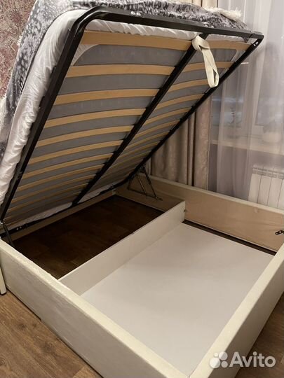 Кровать двухспальная 160 200 без матраса бу