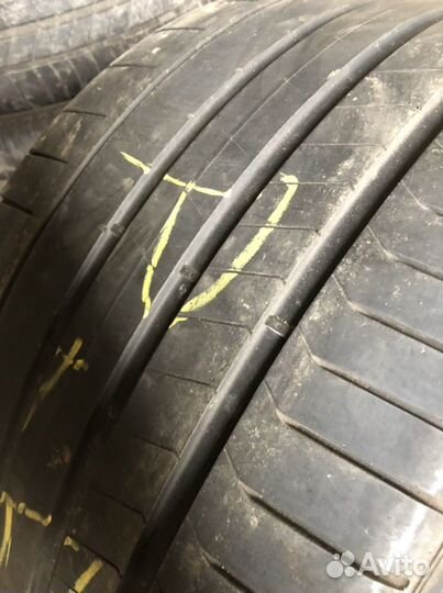 Pirelli P Zero PZ4 315/30 R21