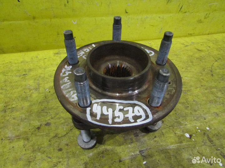 Ступица передняя Opel Astra-J GTC 11-16г 44579