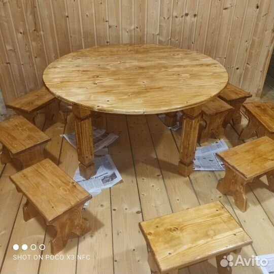 Стол деревянный круглый