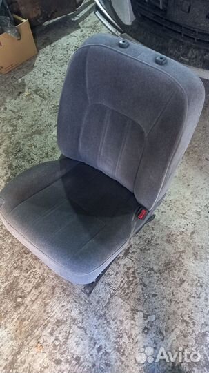 Сиденья от toyota Crown