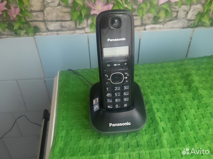 Телефон Panasonic KX-TG1611RU радиотелефон рабочий