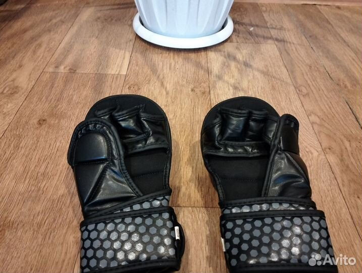 Продам перчатки