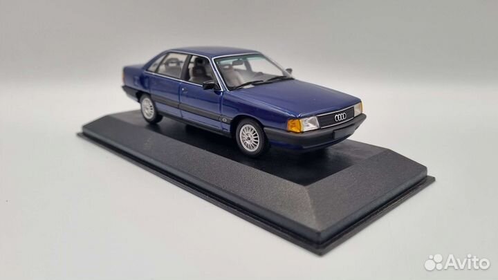 Модель audi 100 Sedan