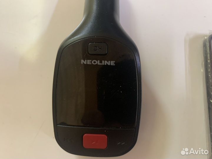 Автомобильный FM - трансмиттер neoline