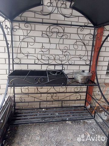 Кованые мангалы с крышей