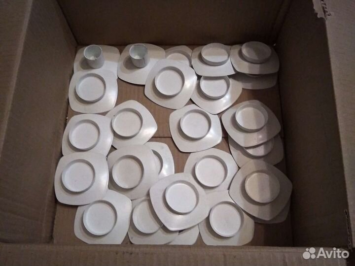 Подсвечники металлические