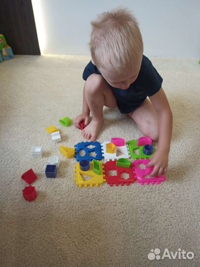 Развивающие игрушки пакетом