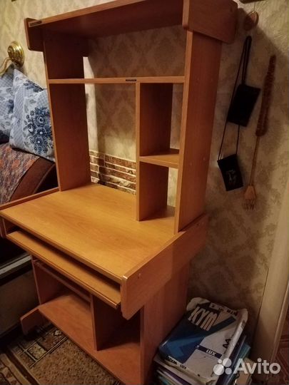 Компьютерный стол