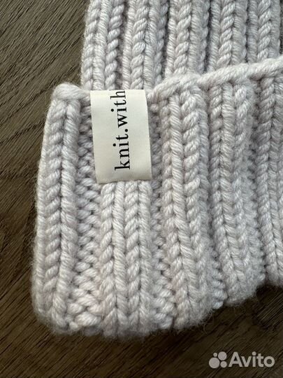 Шапка из мериноса для новорожденного