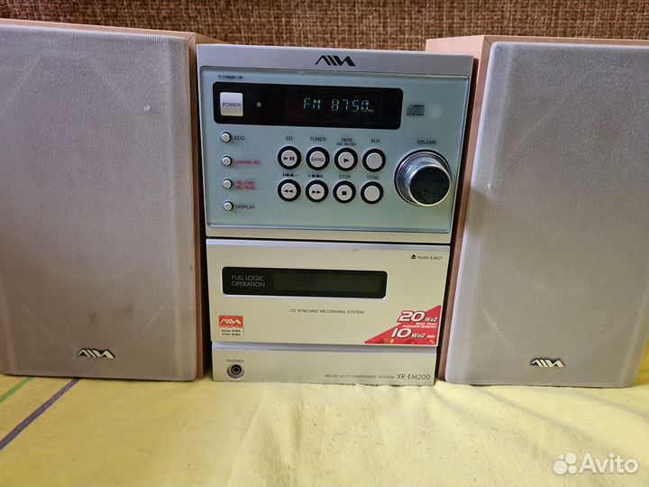 Музыкальный центр aIWA XR EM200