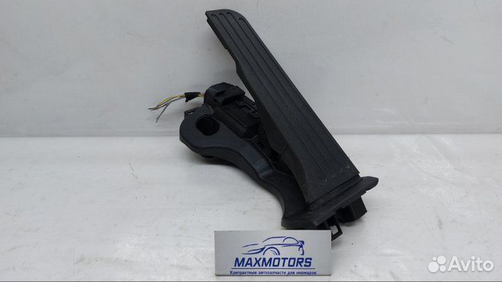 Педаль газа Volkswagen Jetta 6 2.0 TDI 2015