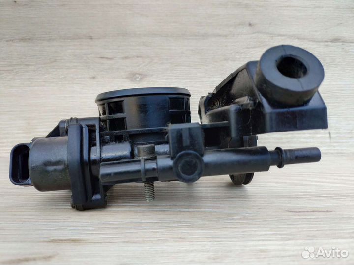 Дроссельная заслонка Citroen C5 2,0 RFN EW10