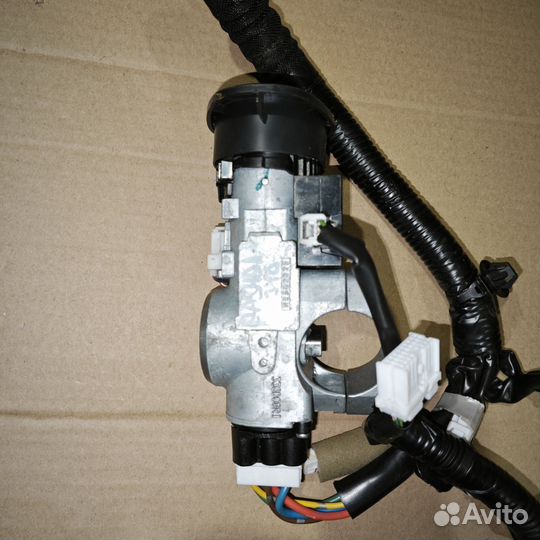 Замок зажигания Nissan Qashqai 2006-2013