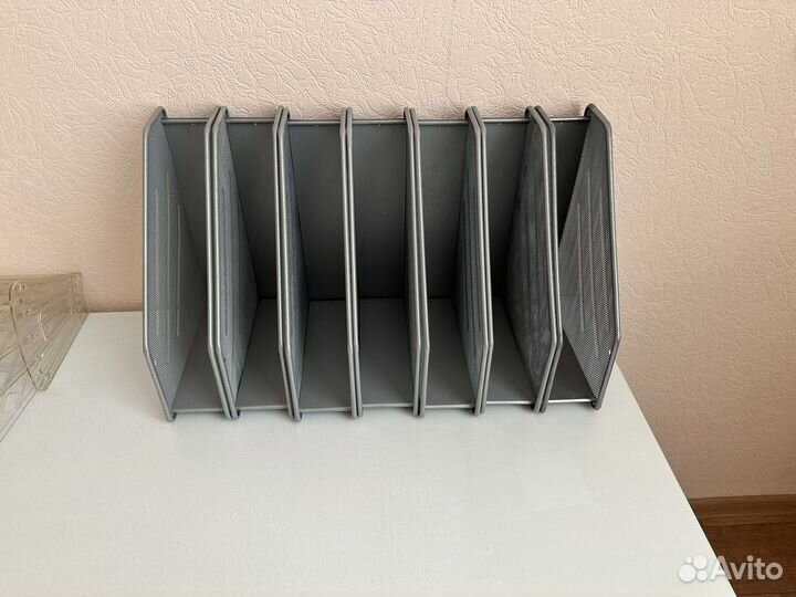 Лоток для бумаг металлический