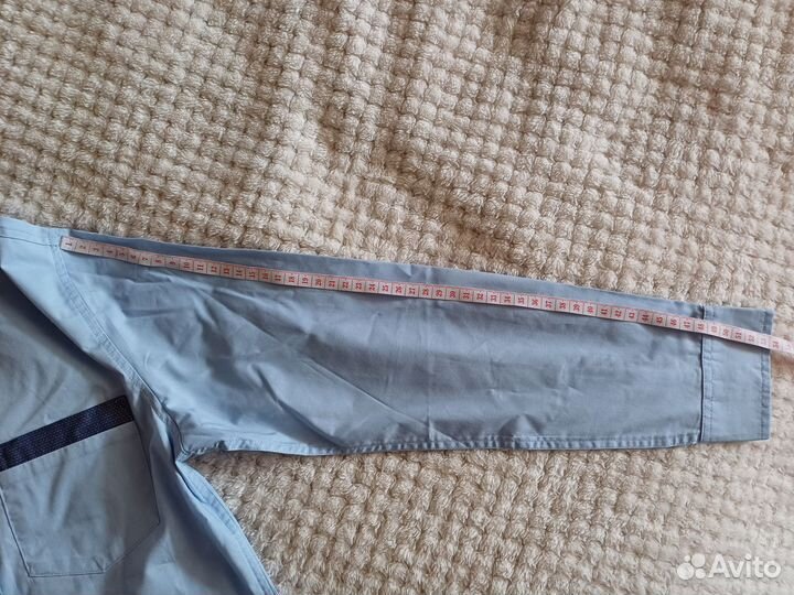 Рубашка голубая школьная