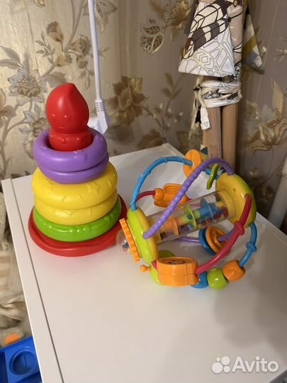 Развивающие игрушки пакетом