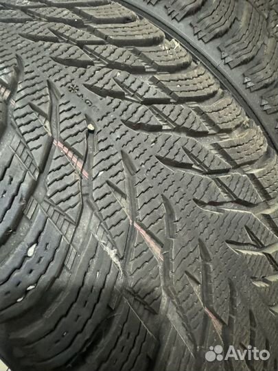 Nokian Tyres Hakkapeliitta R3 SUV 295/40 R21