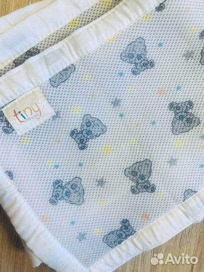 Бортик на кроватку на липучках