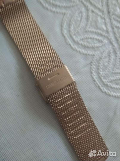 Часы в стиле Daniel Wellington