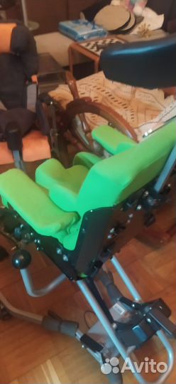 Продам кресло коляску для детей с дцп