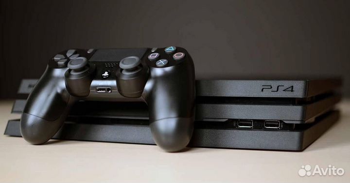 Sony Playstation 4 Pro 1TB +2 джойстика
