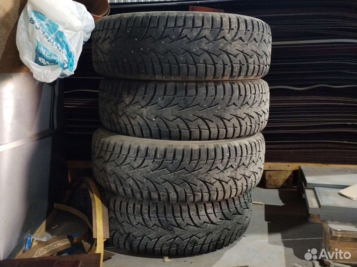 Toyo Observe G3-Ice 235/65 R18