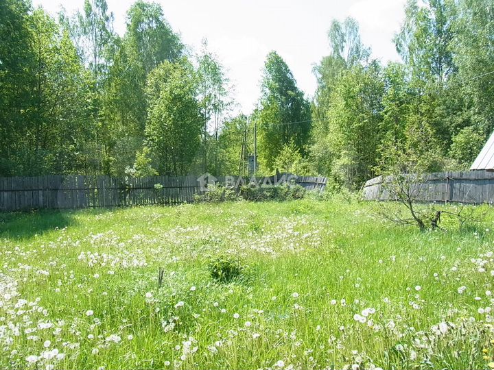 Дом 32 м² на участке 6,2 сот.