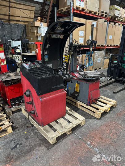 Б/У Балансировочный станок Beissbarth MT 836