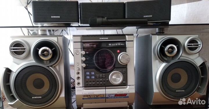 Музыкальный центр с караоке Samsung MAX-KJ750